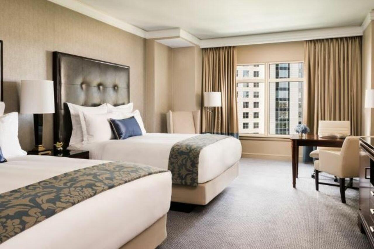 The Ritz-carlton, Hotel