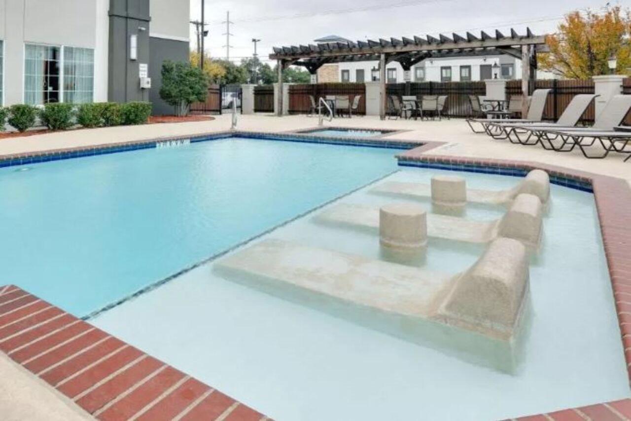 Hotel La Quinta By Wyndham Field Dallas