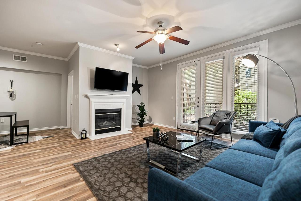 Uptown Apartment