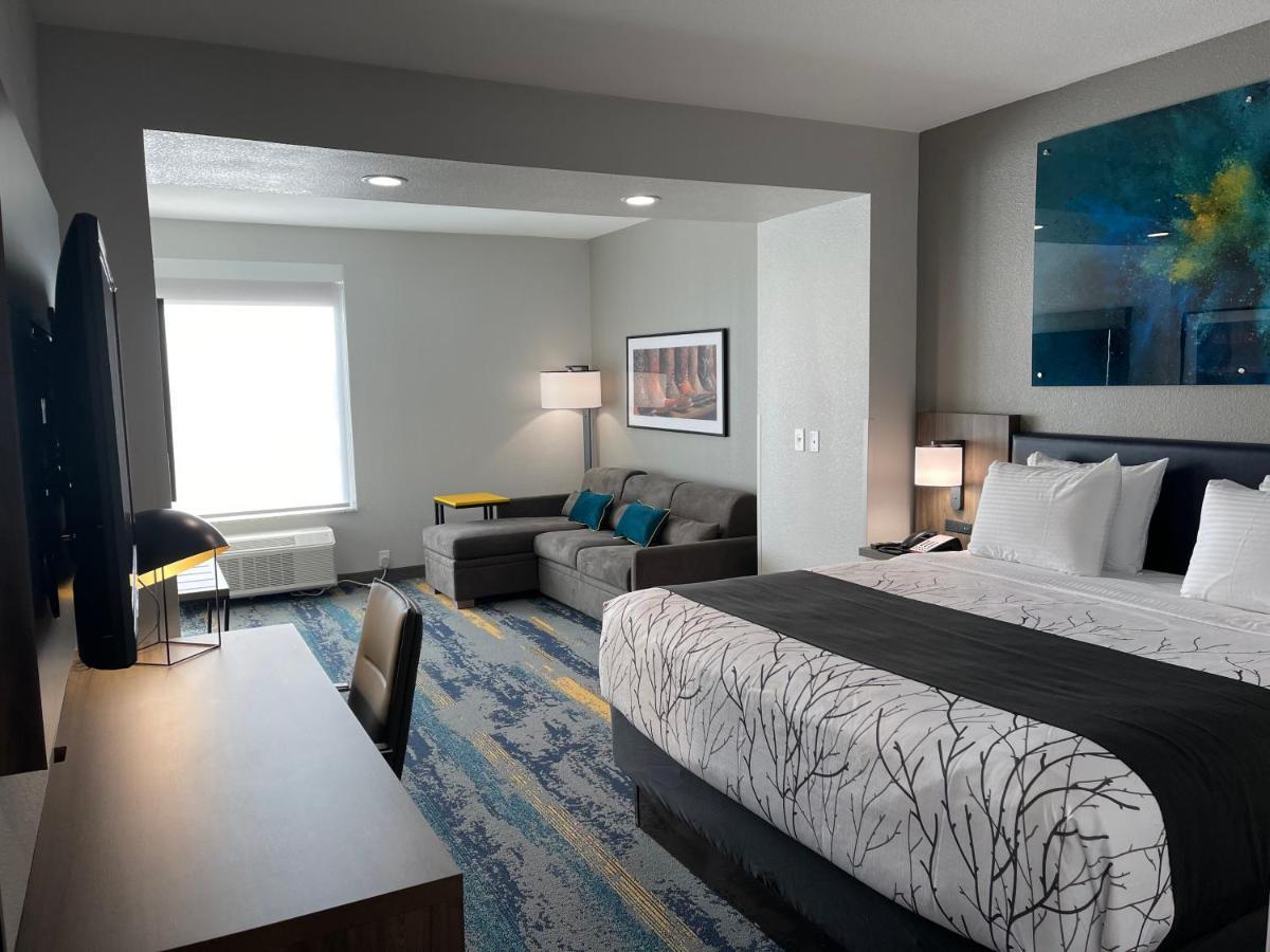 Hotel La Quinta & By Wyndham Dallas/fairpark