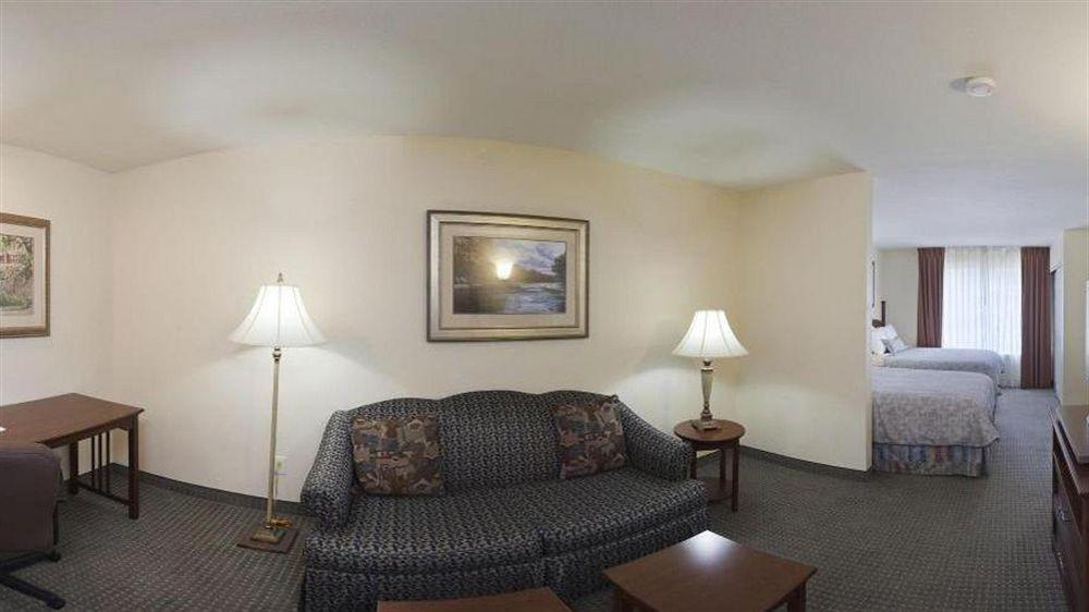 Staybridge Dallas/addison, An Ihg Dallas