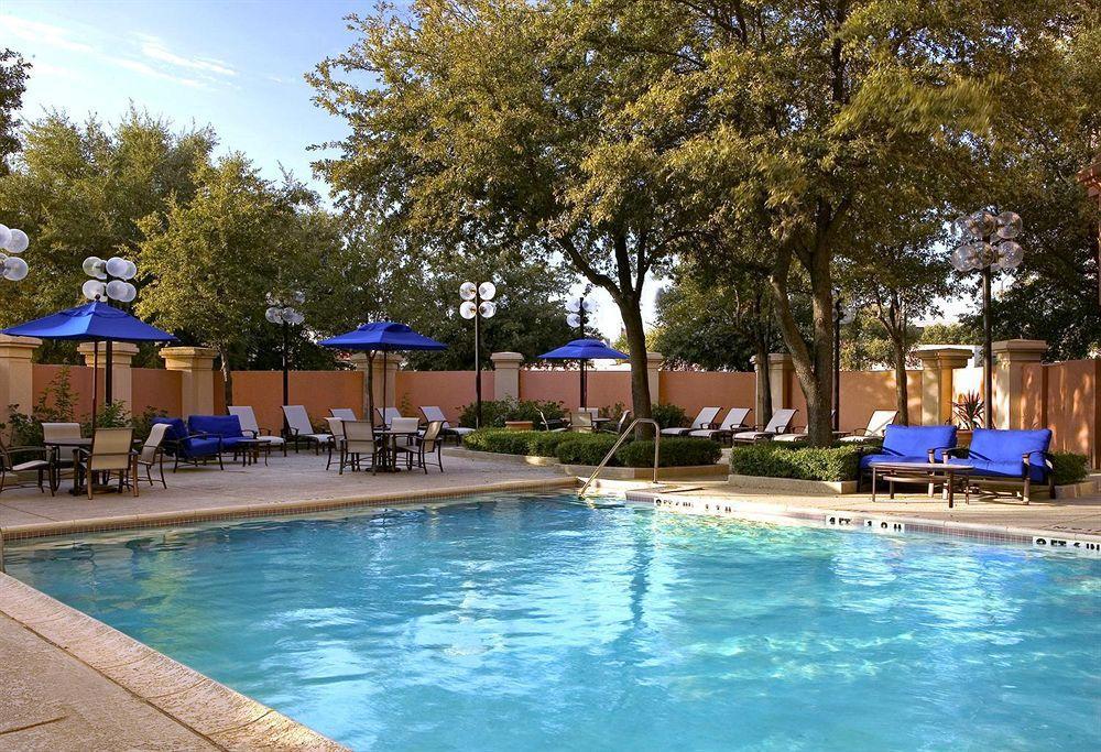 Sheraton Market Center Hotel 4*