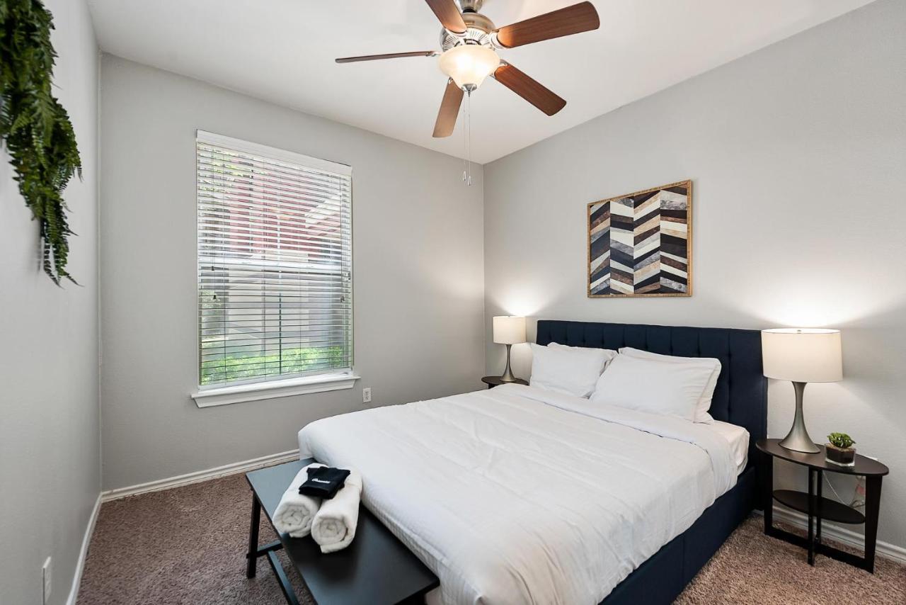 Uptown Apartment