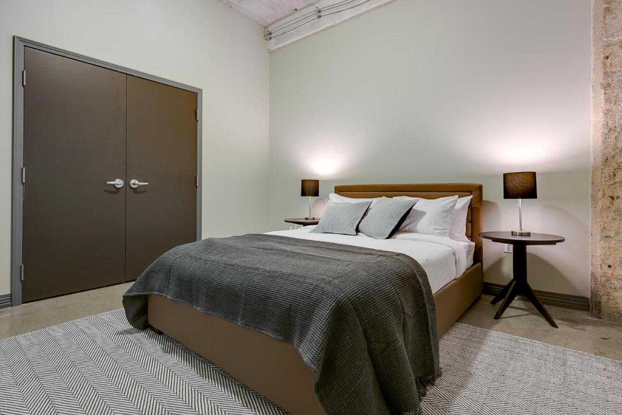 Butler Brothers Building Suites * Dallas