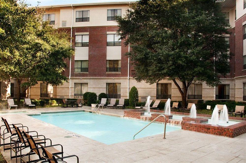 Hyatt House Uptown 3*