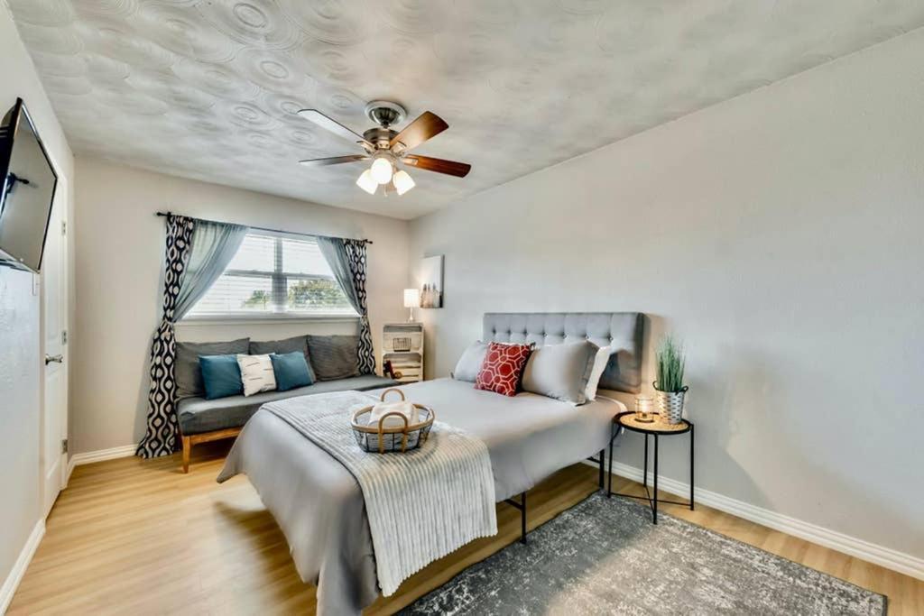Apartment The Swank • Close To Downtown Dallas