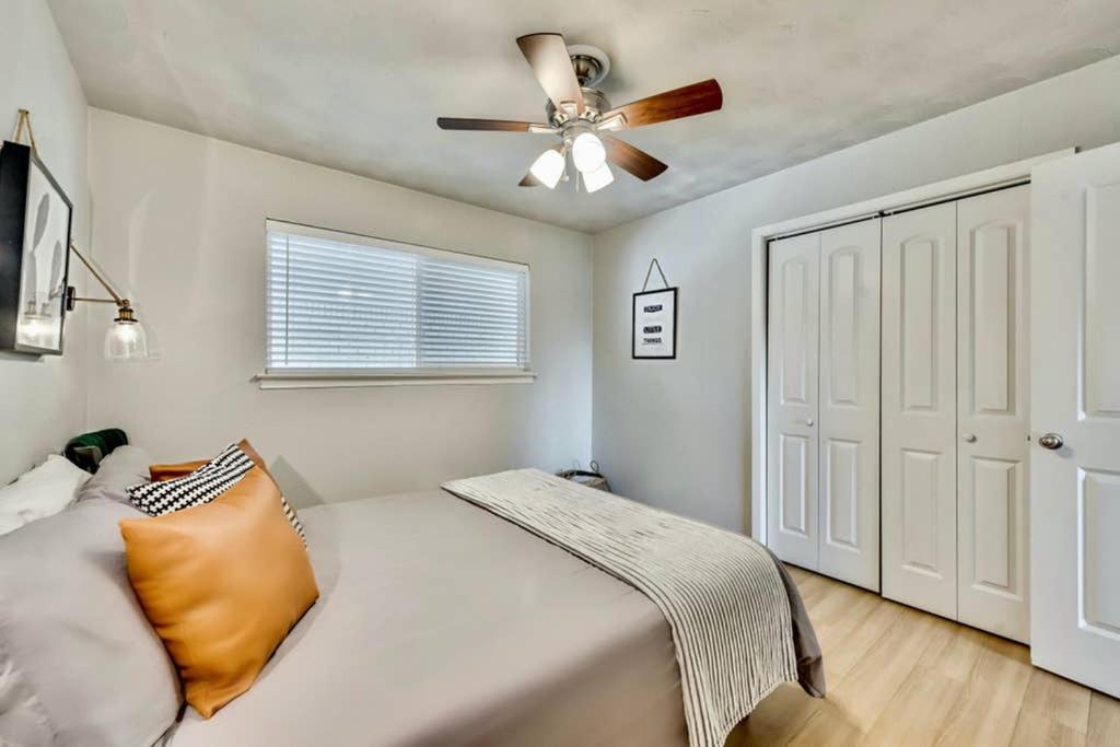 Apartment The Swank • Close To Downtown *