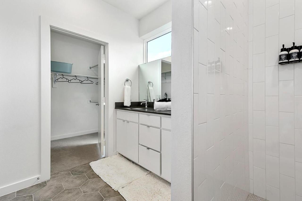 Jurny - Bishop Arts District 2 Bedroom Apartment