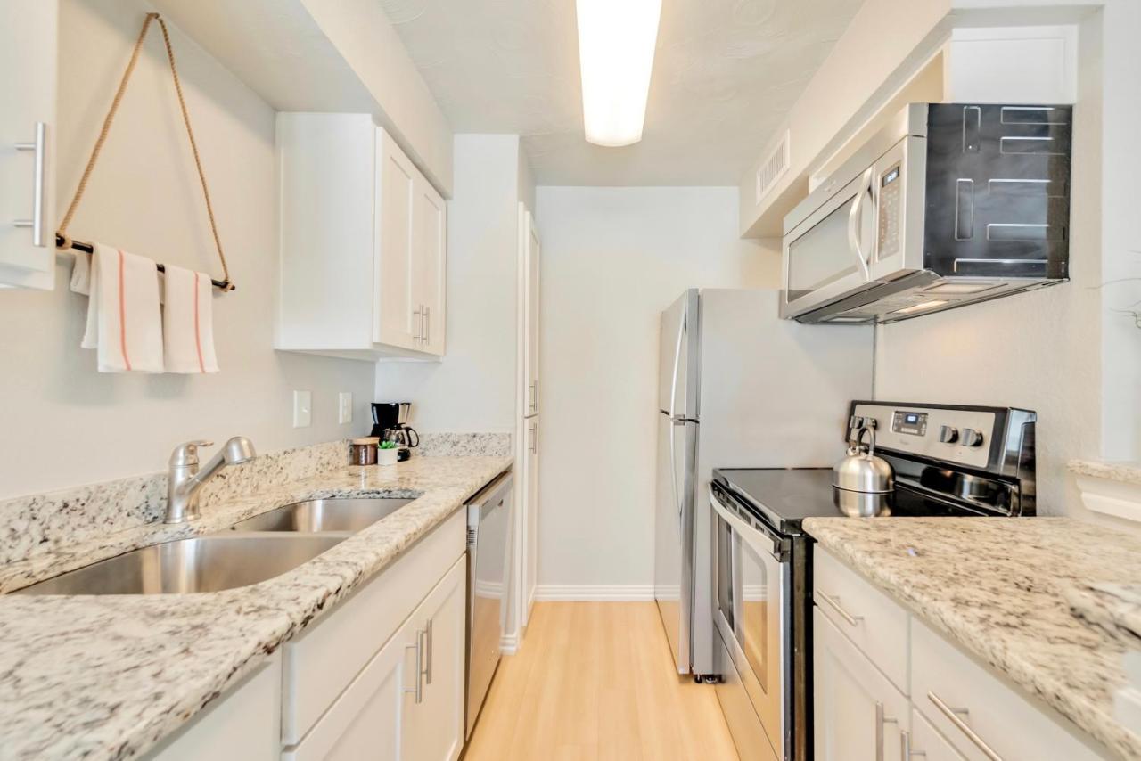 The Vibe And Free Arboretum Tickets Apartment Dallas