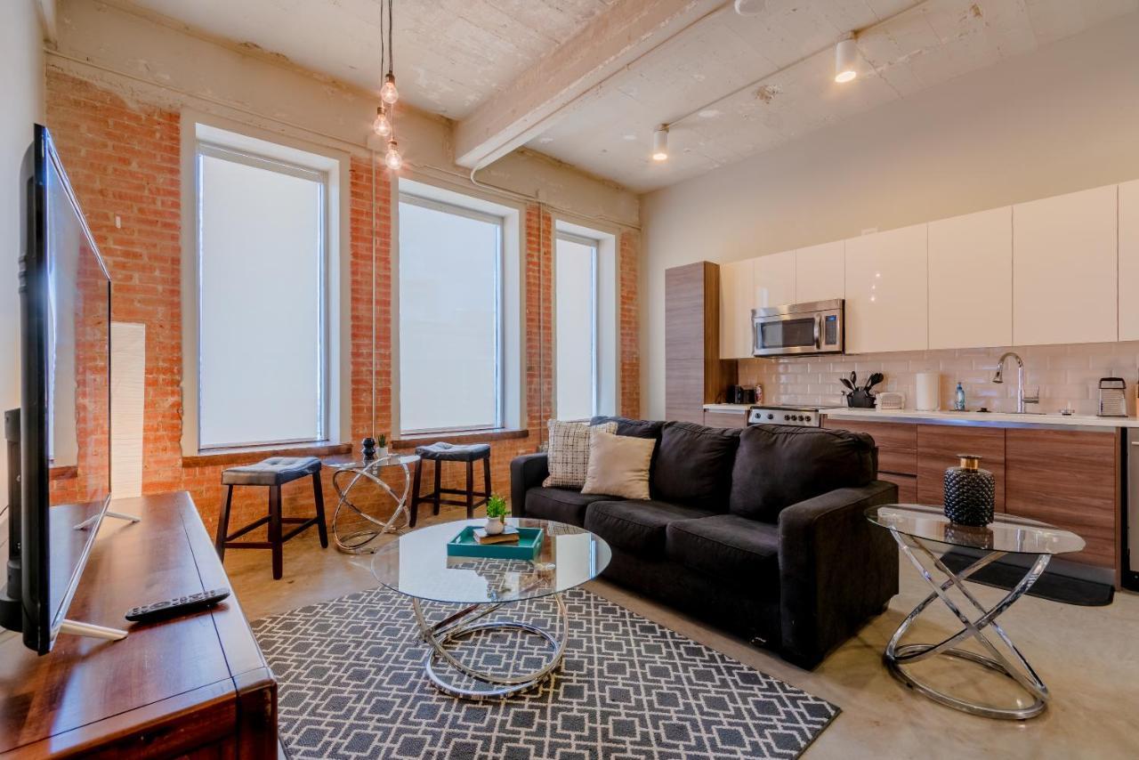 Apartment Ga Living Suites- Downtown Corporate