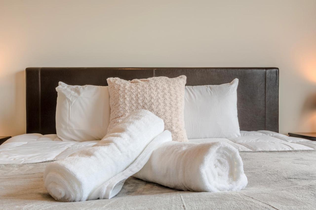 Corporate Suites At Deep Ellum Near Baylor University Medical Center