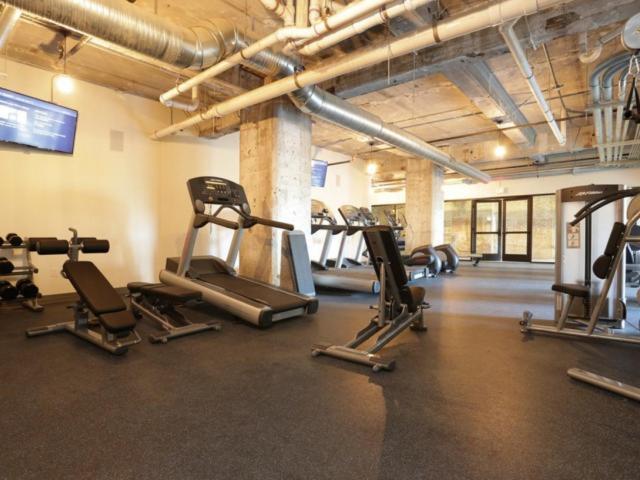 5 Min Walk To Convention Center Dallas