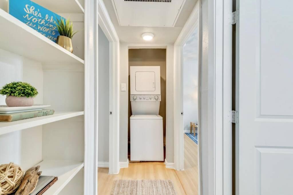 Urban Relaxation 2 Bedroom Apartment