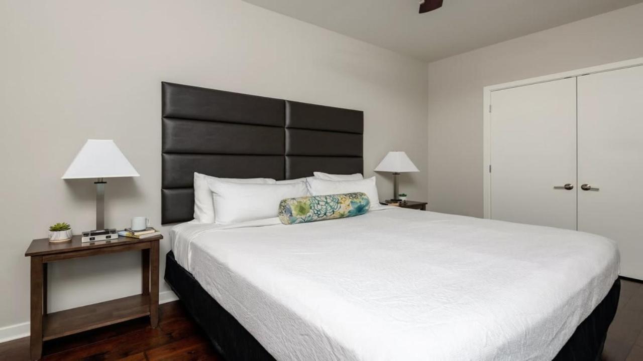 Downtown Cozysuites With Gym #9 Dallas
