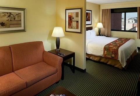 Hotel Springhill By Marriott Downtown / West End 3*