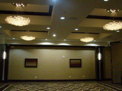 Hotel Express & North At Preston By Ihg 3*