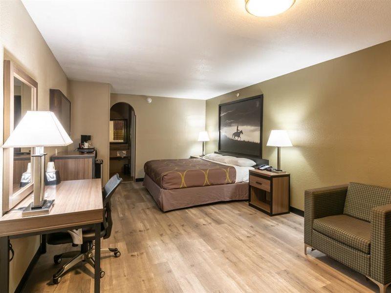 Super 8 East Near Fair Park Downtown Hotel Dallas