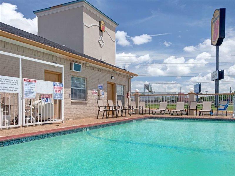 Super 8 East Near Fair Park Downtown Dallas