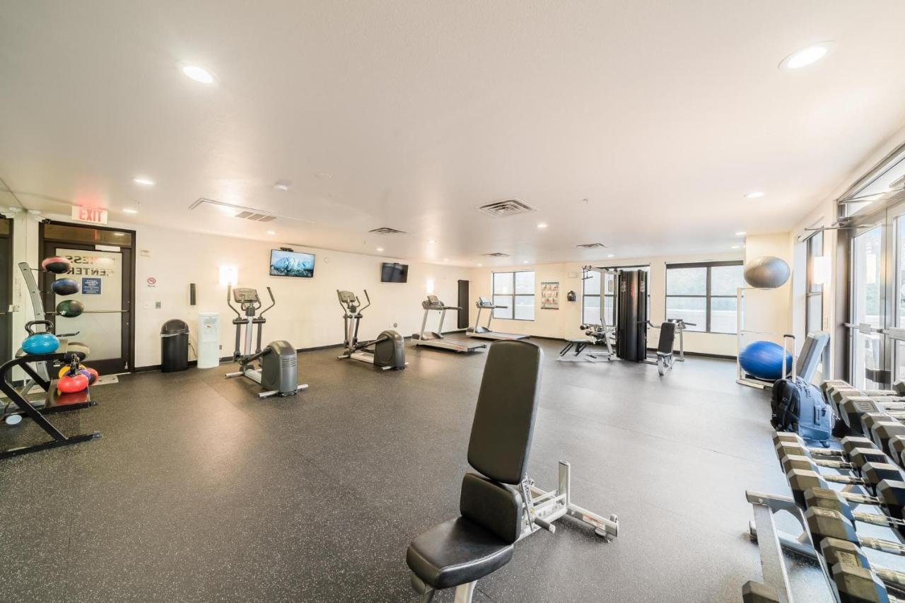 1br Executive With Pool, Gym & Fast Wi-fi By Envitae Apartment *