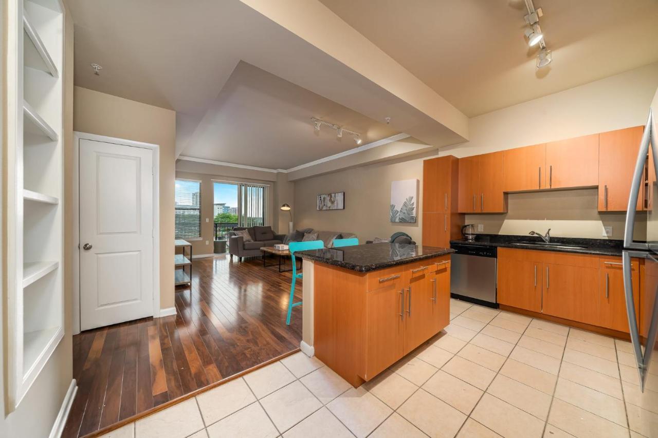 Apartment 1br Executive With Pool, Gym & Fast Wi-fi By Envitae *