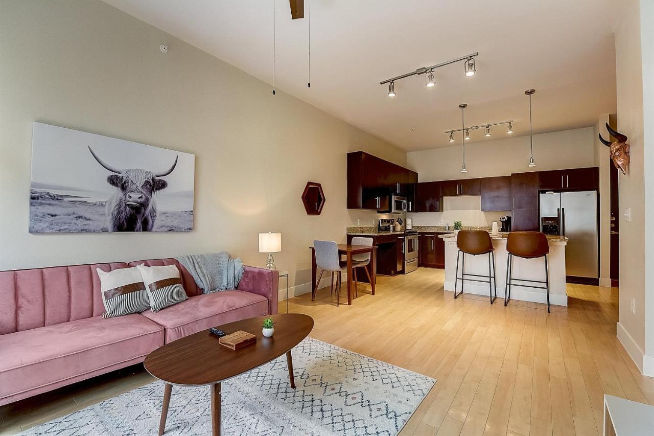 Apartment Frontdesk I 4123 Cedar Springs Dallas Dallas