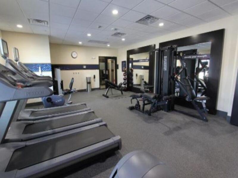 Hampton & Market Center 3* Dallas