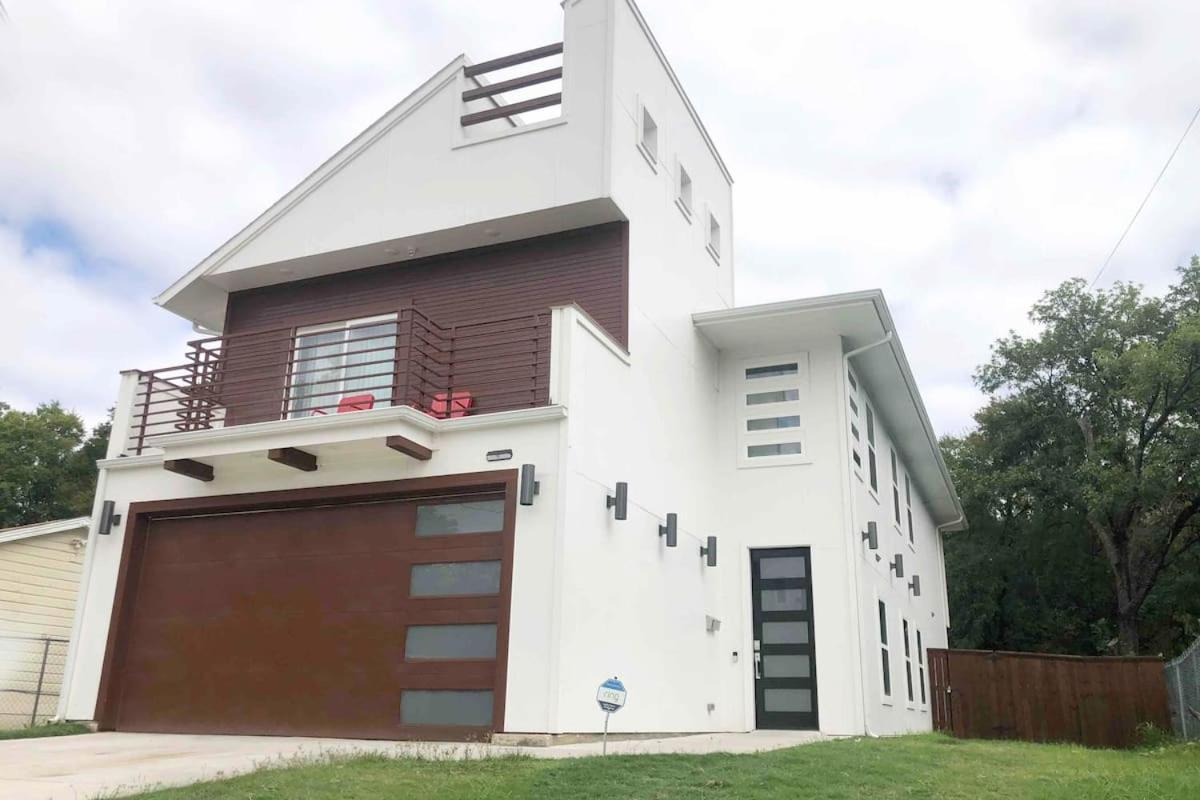 6 Bedroom Big W Hot Tub , Fire Pit & Basketballhoop