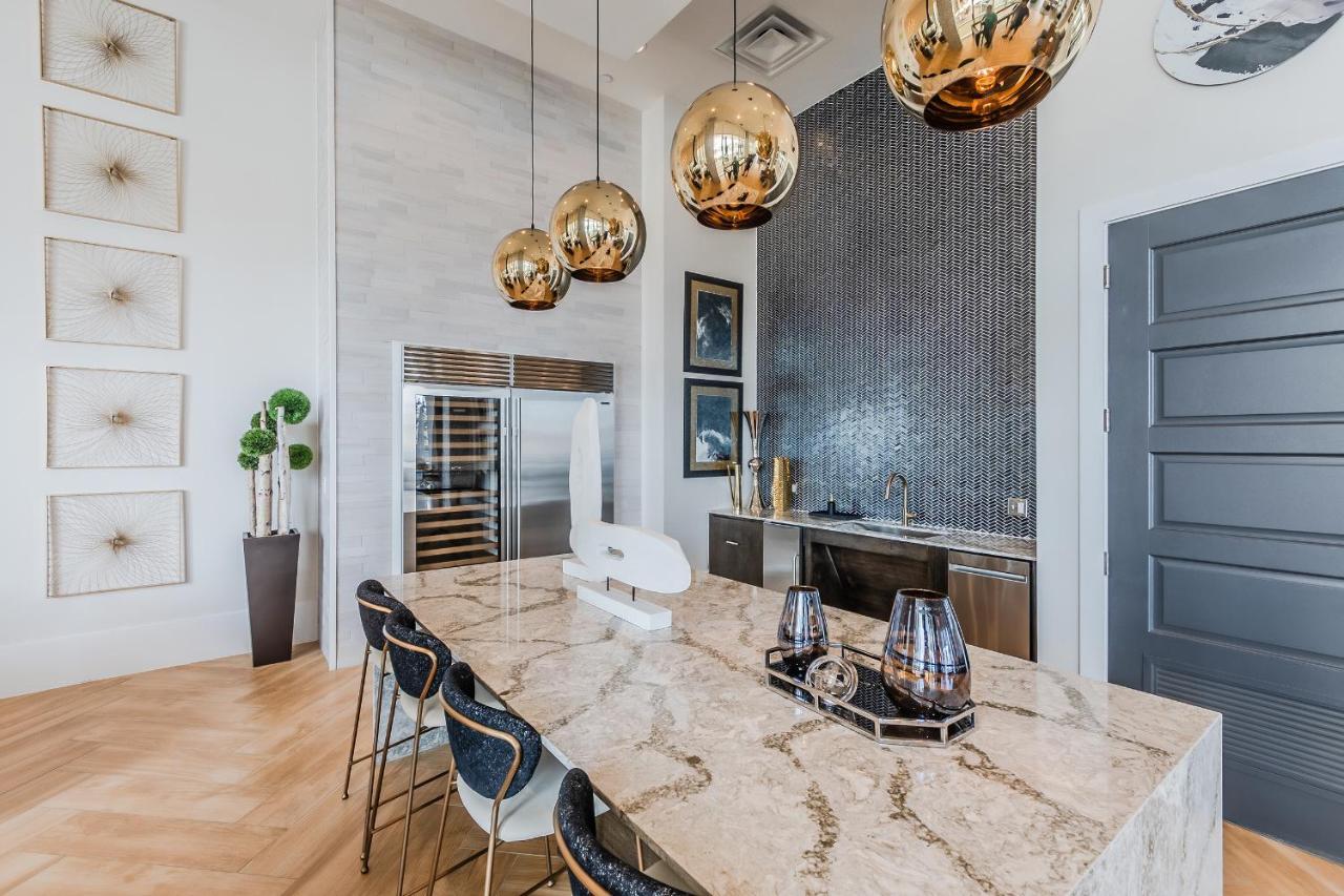 Corporate Suites At Deep Ellum Near Baylor University Medical Center * Dallas
