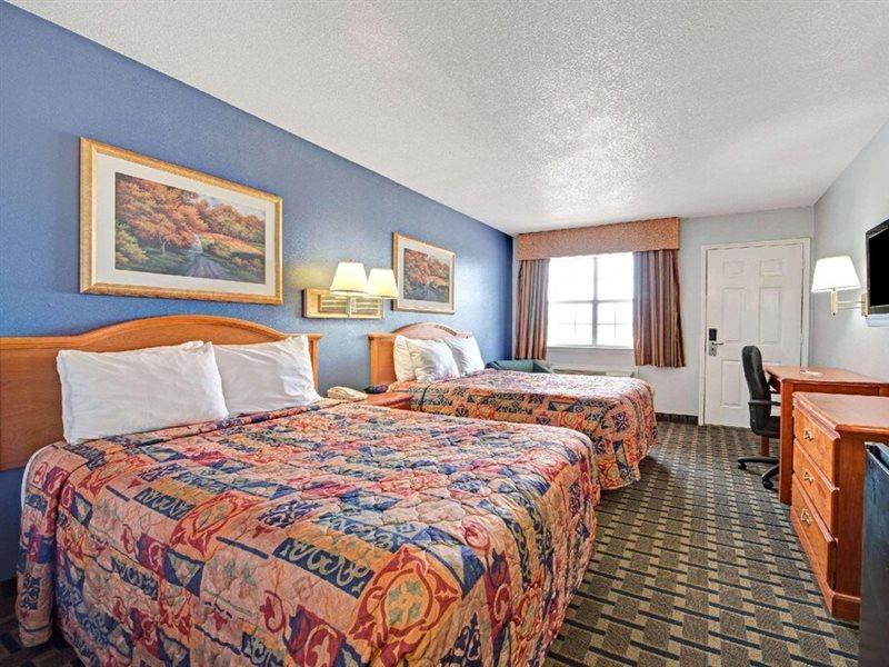 Days Dfw Motel 2*