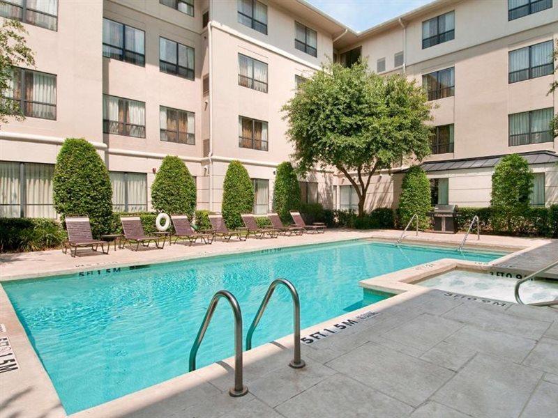 Hyatt House Uptown 3*