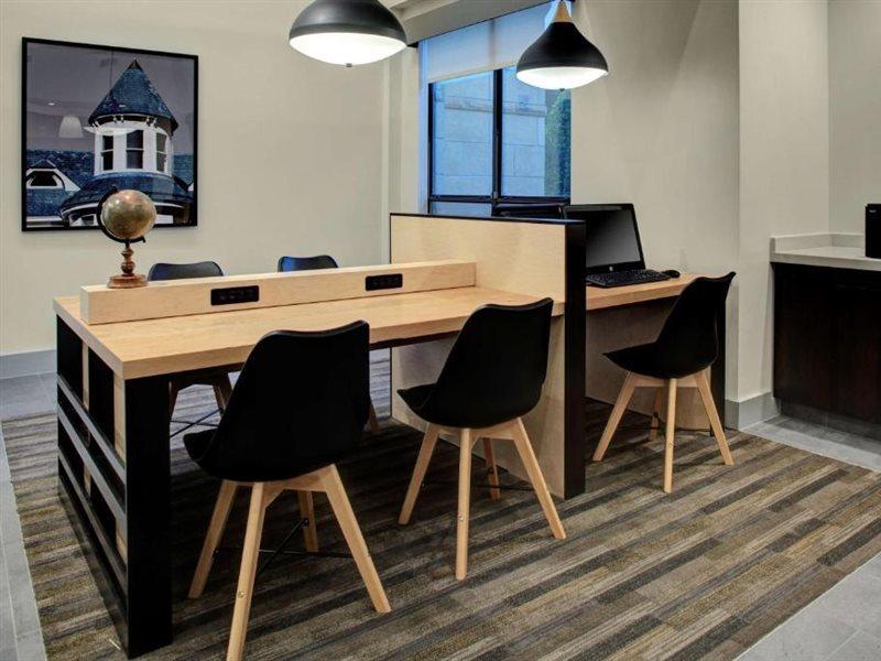 Hotel Hyatt House Lincoln Park 3*