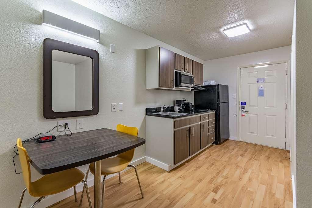 6-dallas, Tx Hotel