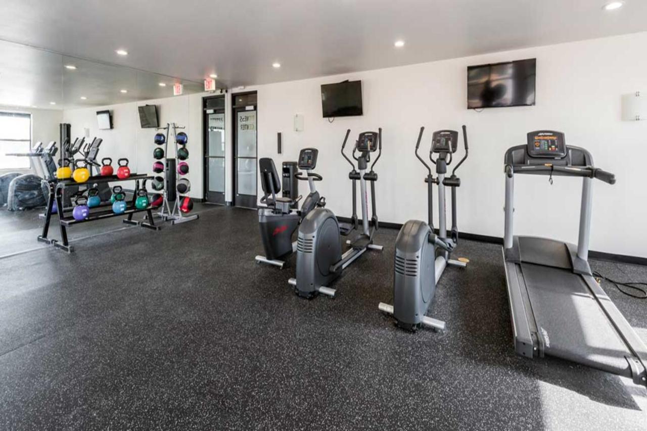 Frontdesk Oakwood Apts Uptown Apartamento