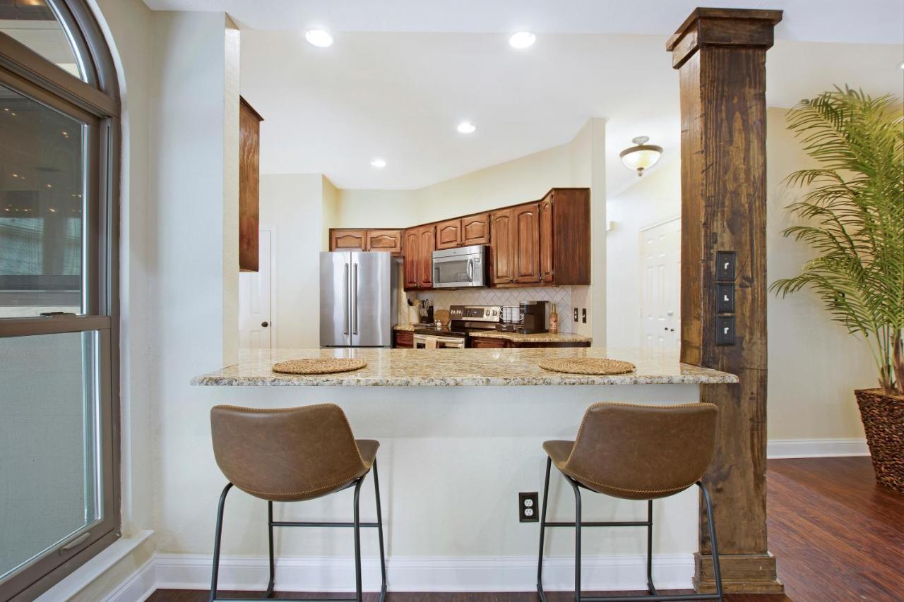 Holiday home Cjs Cozy Farmhouse 2-Story Uptown Home *