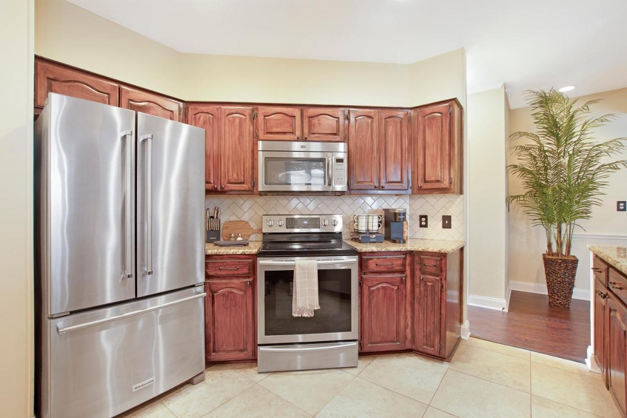 Holiday home Cjs Cozy Farmhouse 2-Story Uptown Home *