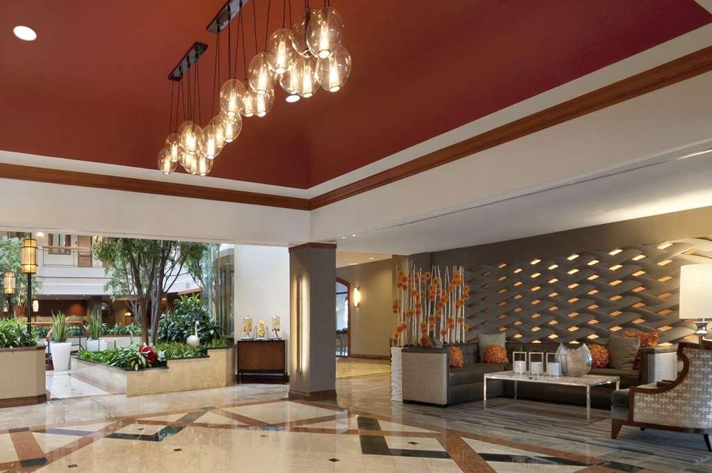 Hotel Embassy By Hilton Near The Galleria 4*