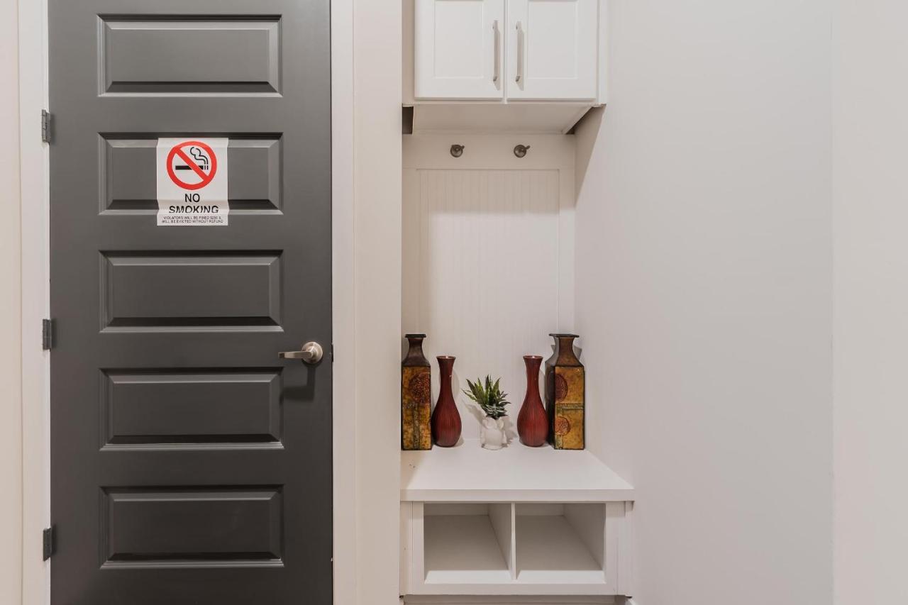 Corporate Suites At Deep Ellum Near Baylor University Medical Center *
