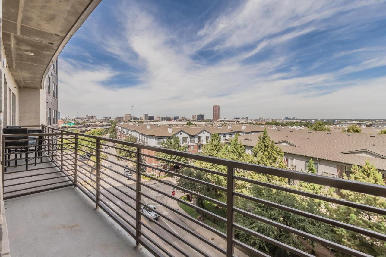 Corporate Suites At Deep Ellum Near Baylor University Medical Center *