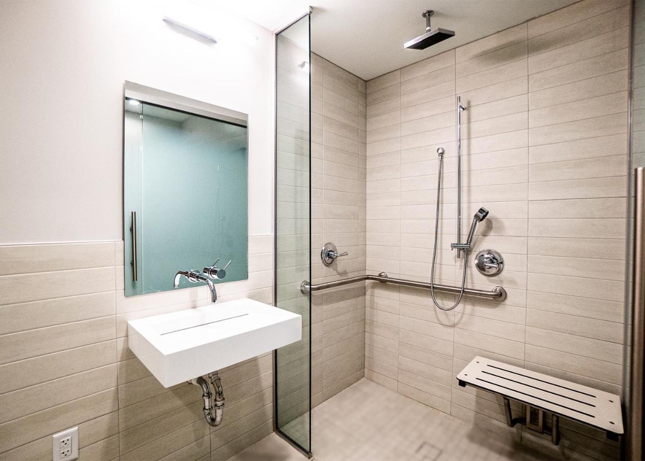 Hotel Sova Micro-room & Social Dallas