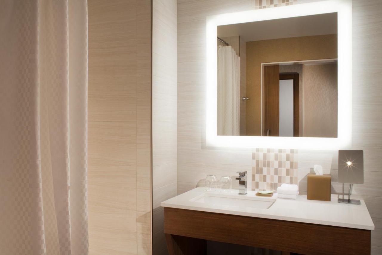 The Westin Downtown Hotel Dallas