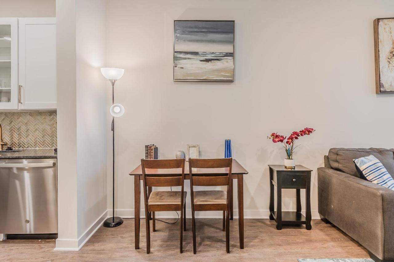 Corporate Suites At Deep Ellum Near Baylor University Medical Center Dallas