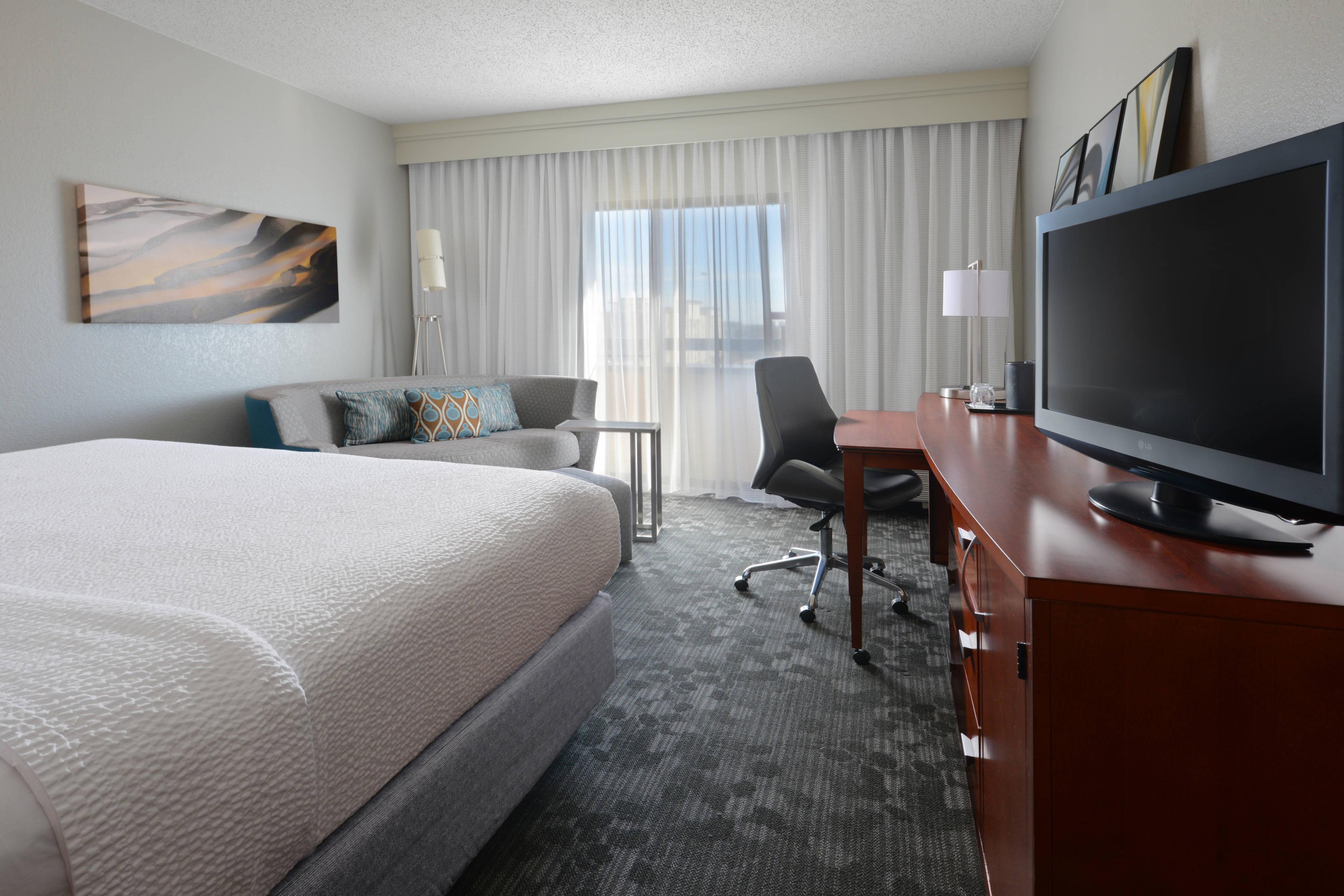 Sonesta Select Expressway Hotel Dallas