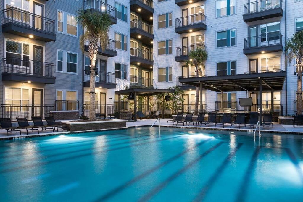 The Emerald Escape Apartment