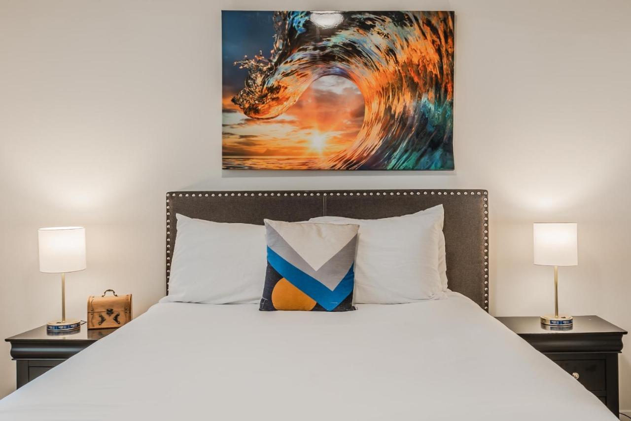 Corporate Suites At Deep Ellum Near Baylor University Medical Center Apartment *