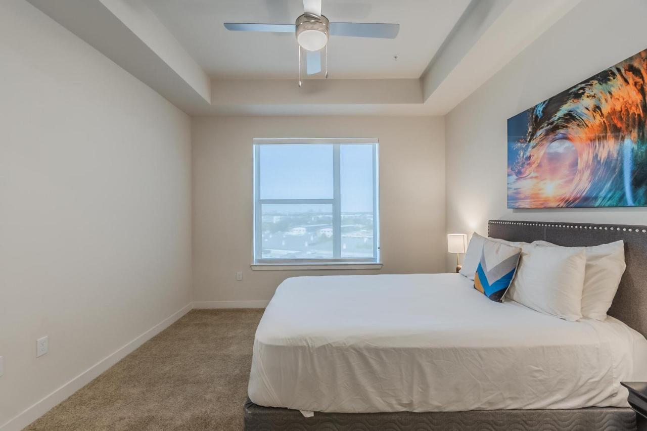 Corporate Suites At Deep Ellum Near Baylor University Medical Center Dallas