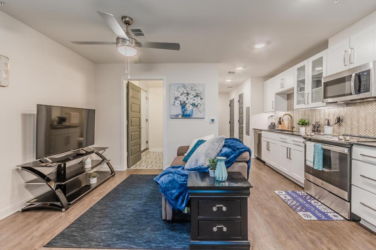 Corporate Suites At Deep Ellum Near Baylor University Medical Center * Dallas