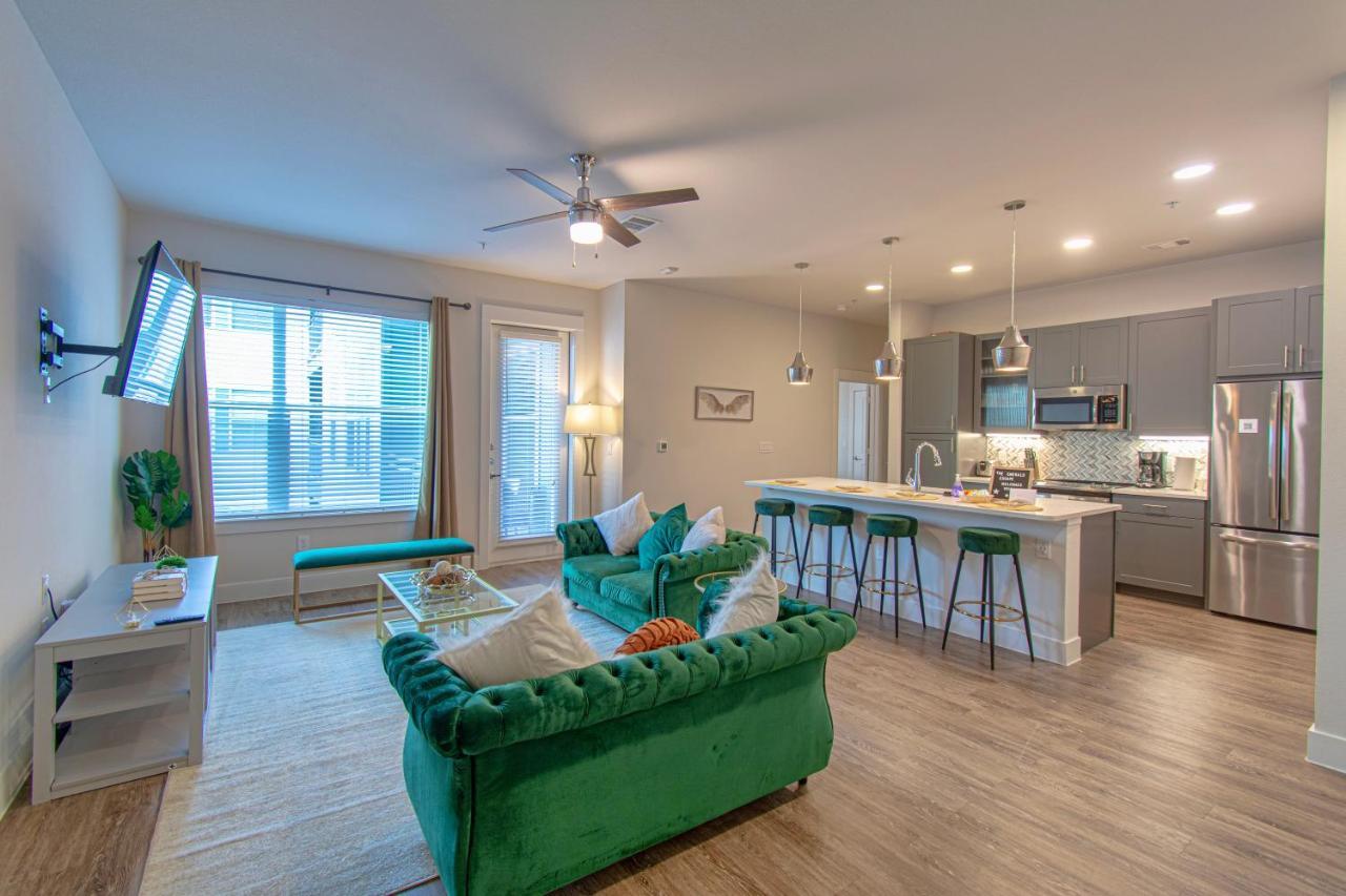 The Emerald Escape Dallas