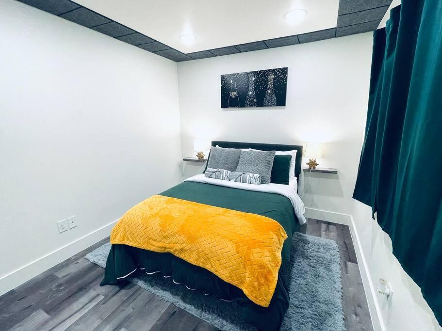 Luxe Travel Retreat Near Deep Ellum *