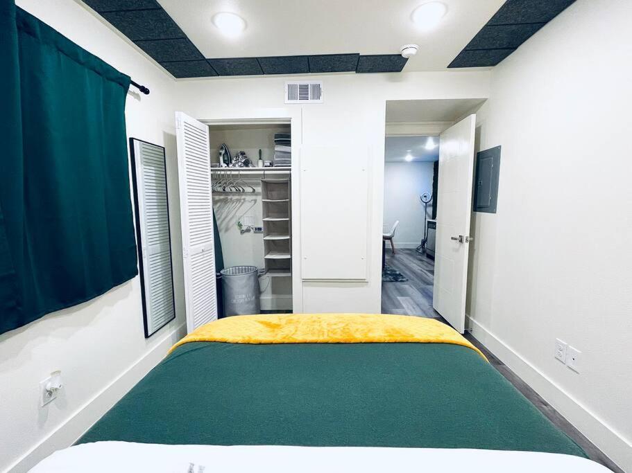 Luxe Travel Retreat Near Deep Ellum *