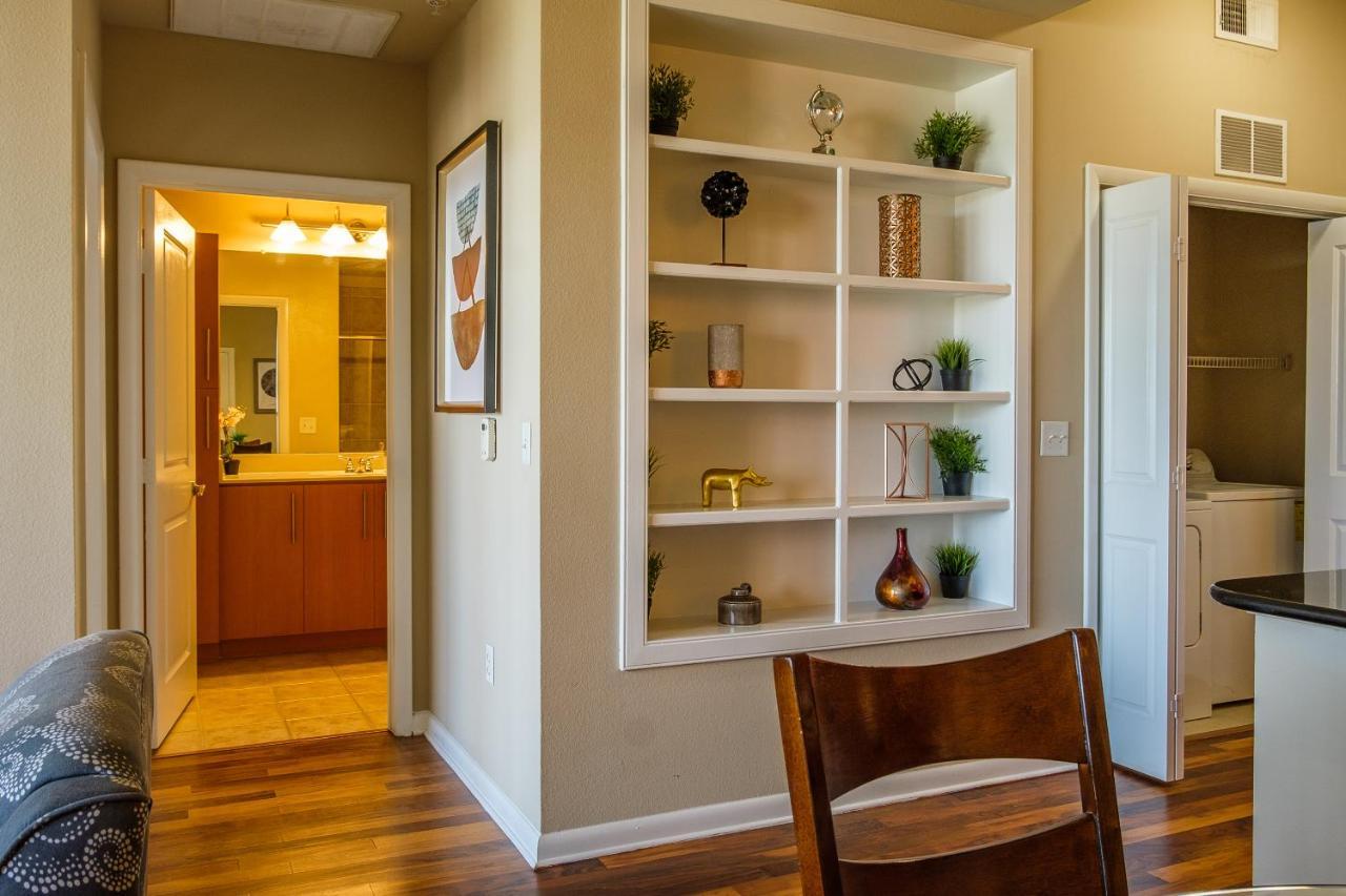Apartamento Frontdesk Oakwood Apts Uptown *